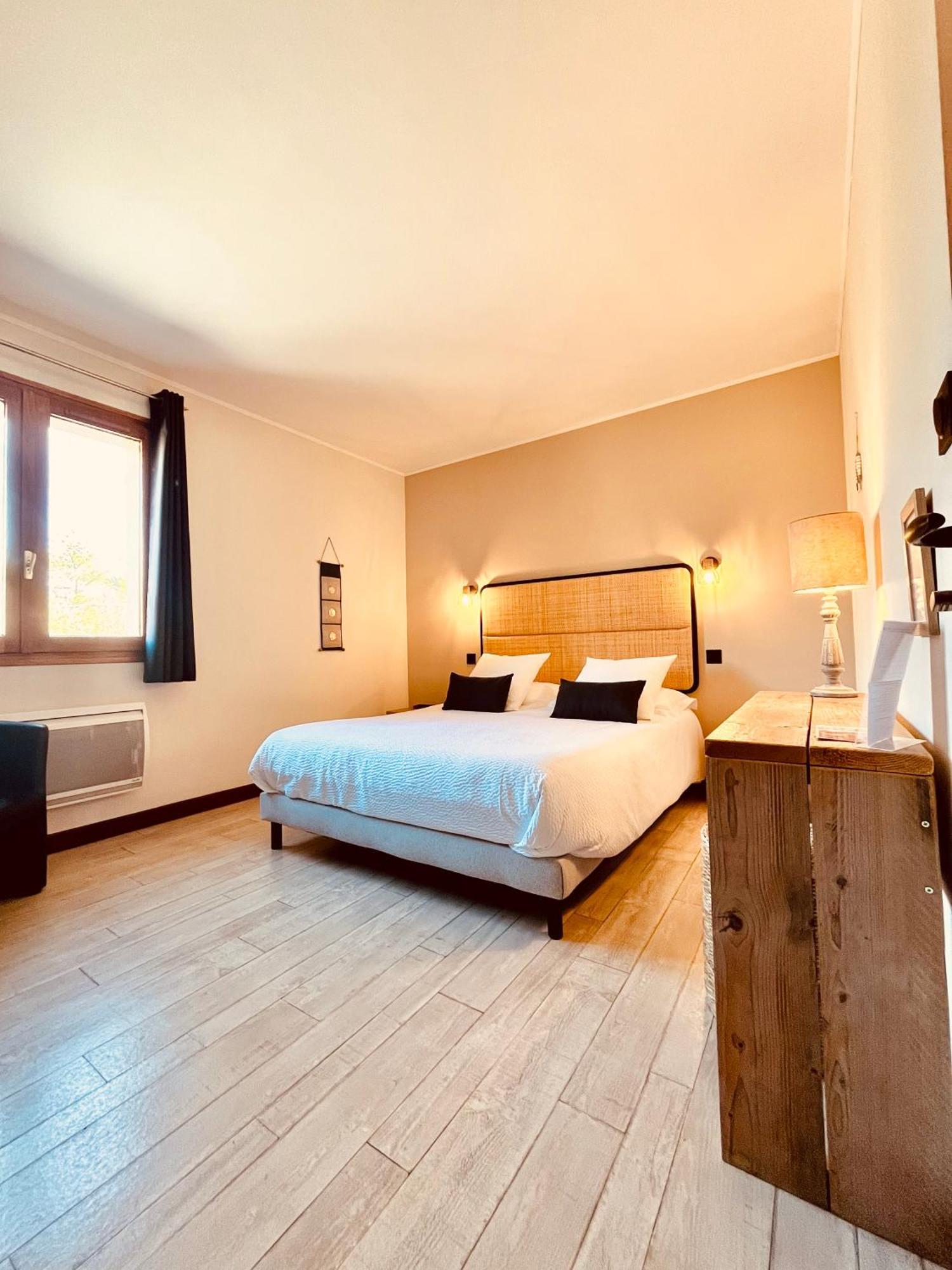 Hotel Les Chaumettes Savines Kültér fotó